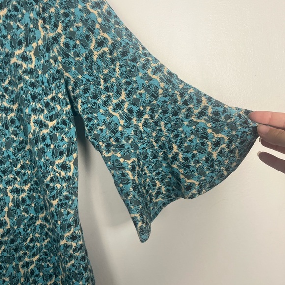 New Tyler Boe Mindy Jacquard Dress in turquoise blue crème size medium - Picture 4 of 11